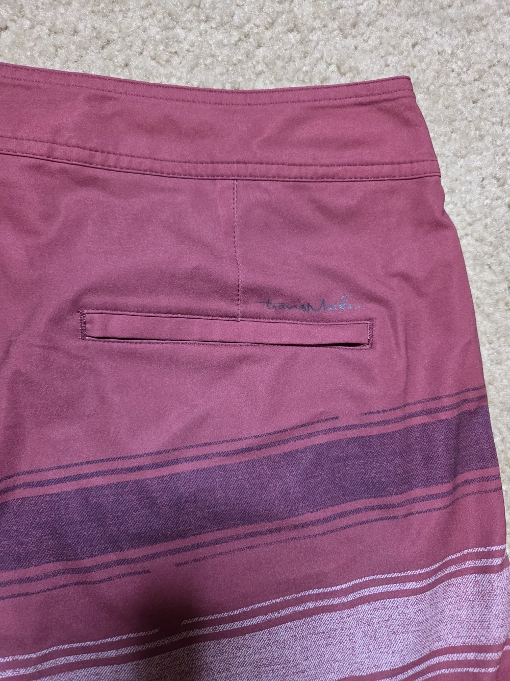 Travis Mathew Confetti King Burgundy Striped Board Shorts Size 36 Vacation Beach